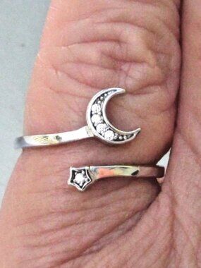Vintage Signed JTS Sterling Silver MOON & STAR Rhinestone Ring